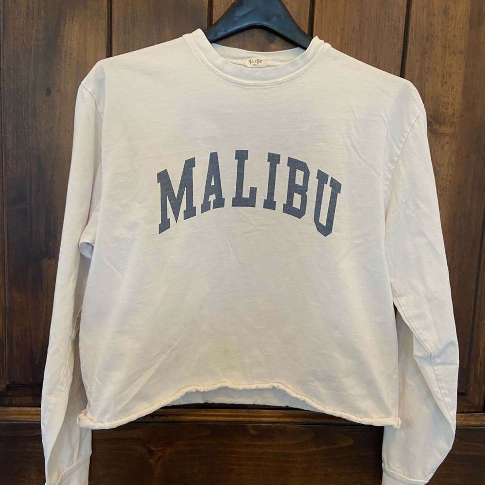 Brandy Melville Malibu long sleeve